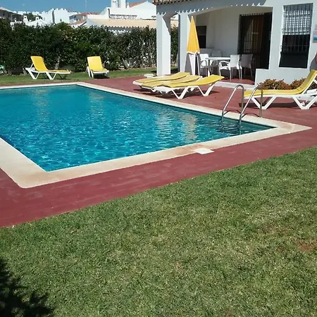 Rua Julio Dinis T14 Villa