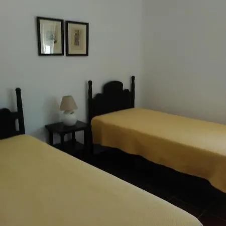 Rua Julio Dinis T14 Villa